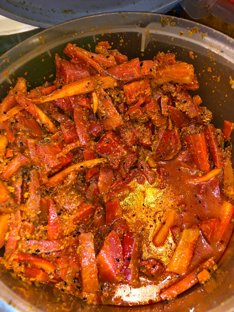 Gajar ka Achar Oil (گاجر اچار) – Authentic Carrot Pickle in Mustard Oil